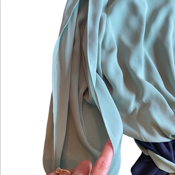 Hot & Delicious Green and Blue Long Sleeved Dress - Picture 8 of 13